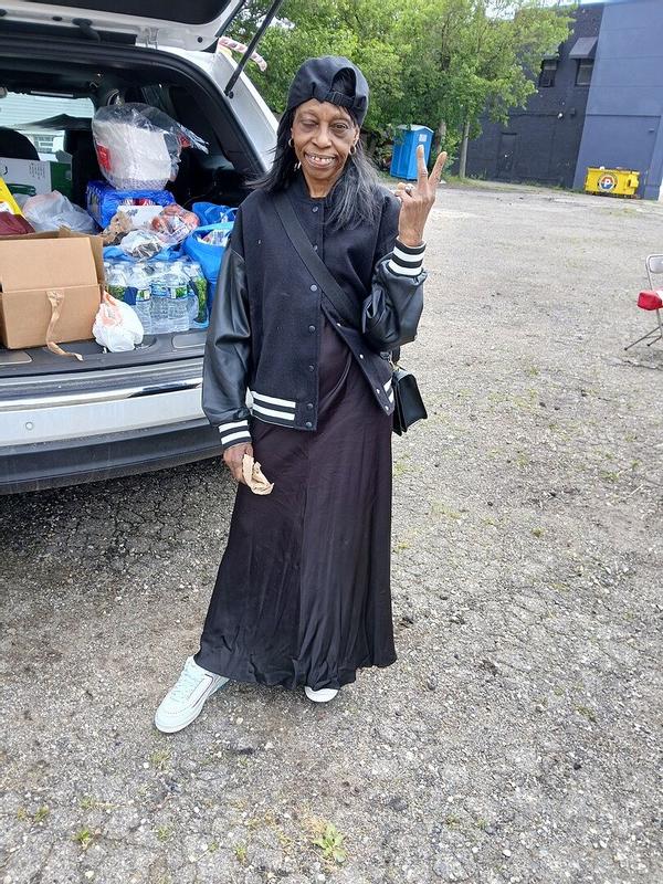 Review Thumbnail Image 1 350704254