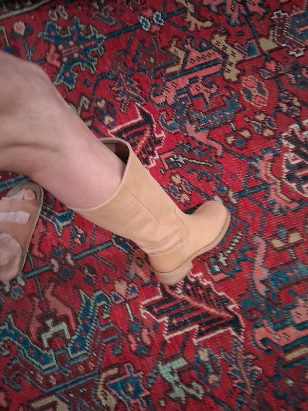 Customer photo for "OBSESSED WITH THESE BOOTS!"