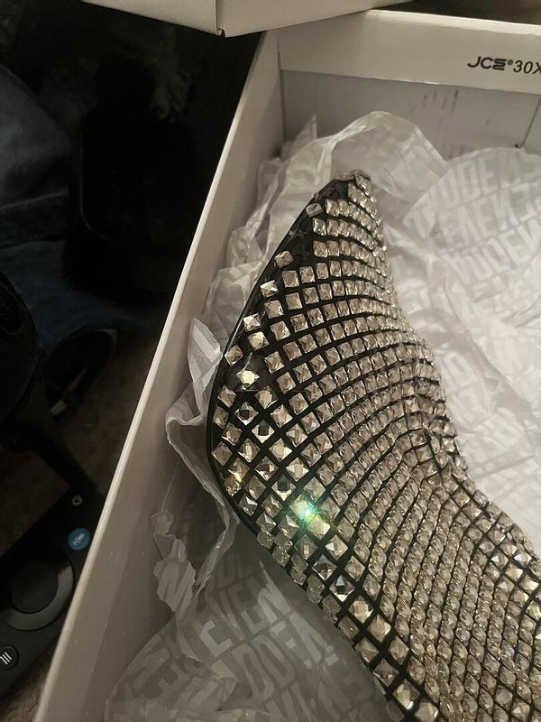 Review Thumbnail Image 0 379687121