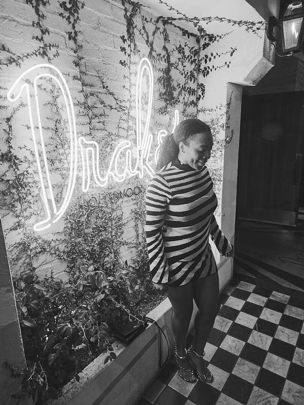 Review Thumbnail Image 0 371324481