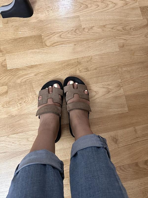 Customer photo for "Very narrow"