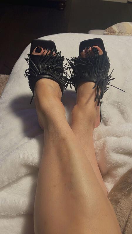 Customer photo for "Morina black fringe mules"