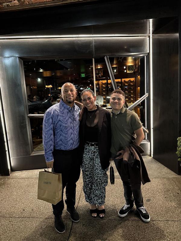 Customer carousel item 1.