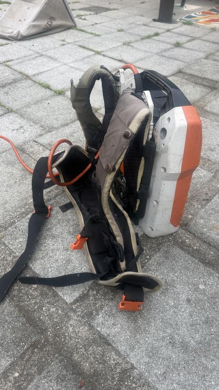 ADVANCE X-TREEM Harness | STIHL