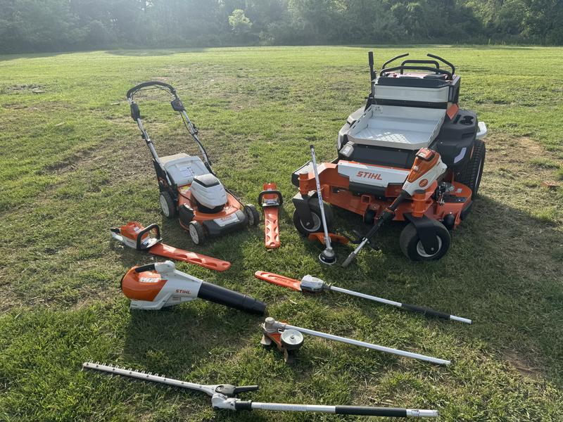 STIHL AZA 700 Series Battery Stand-On Zero Turn Mower | STIHL