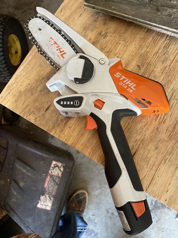STIHL GTA 26 Mini Chainsaw (Battery) – Lawnmower Ranch : Lawn