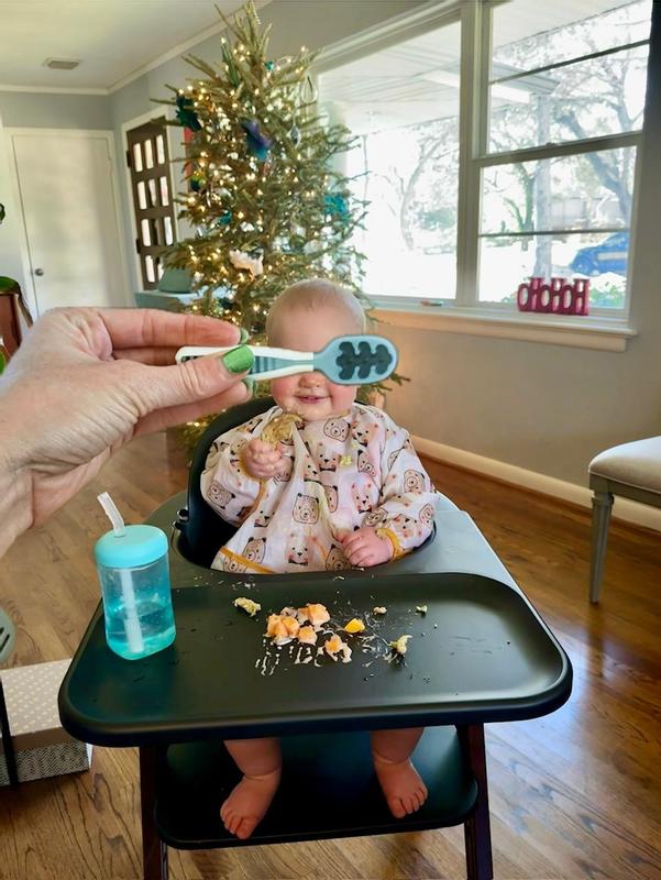 Customer photo for "Messy eater approved"