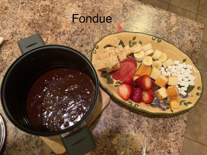 Dash® 3 qt. Deluxe Fondue Maker Set Bed Bath & Beyond