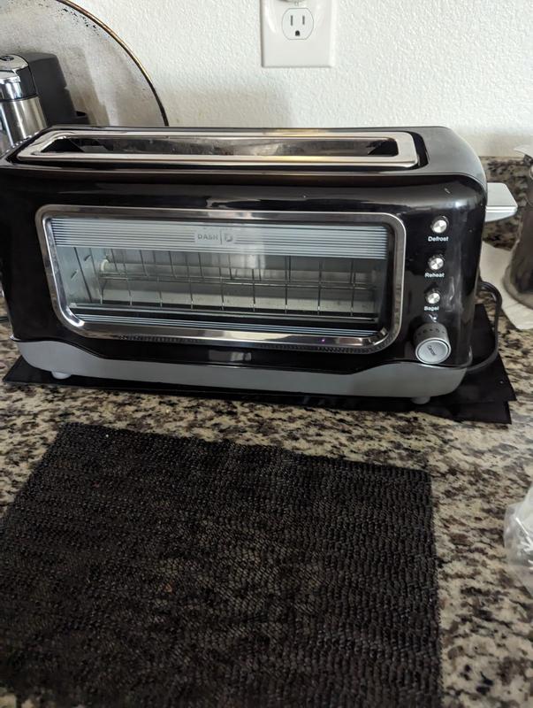 Dash Clear View Toaster