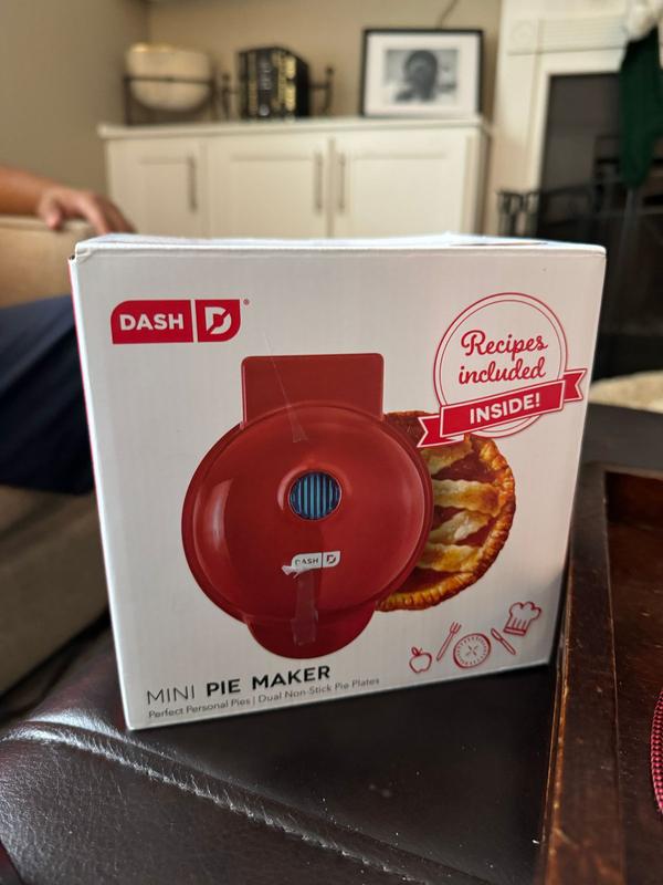 Dash Mini Pie Maker, Red