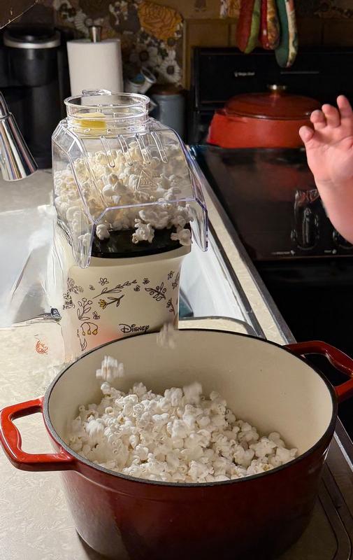 Customer carousel item 9.