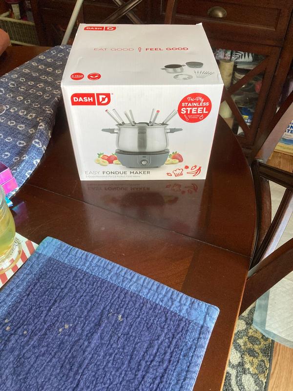 Dash Deluxe Stainless Steel Fondue Maker with Temperature Control BRAND NEW