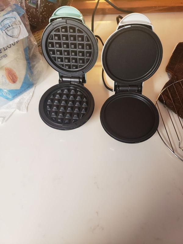 Meidong Mini Maker: The Mini Waffle Maker Machine for Individual