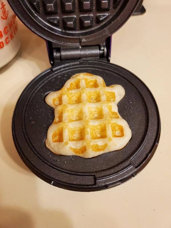 Dash Has a New Ghost Mini Waffle Maker for Halloween 2023