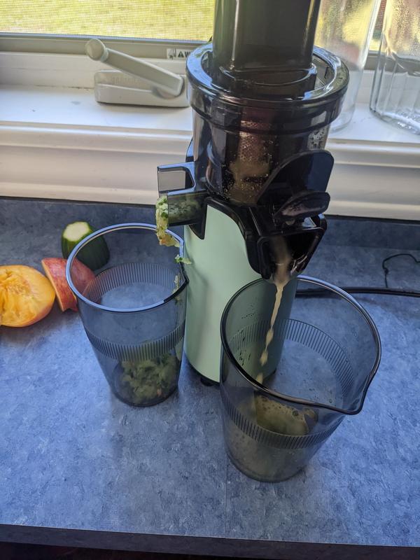 Dash® Compact ColdPress Power Juicer in Aqua Bed Bath & Beyond