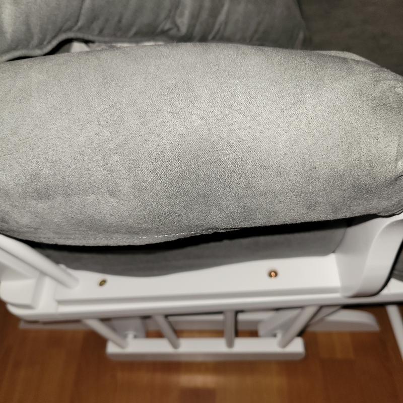 Arms with large pocket