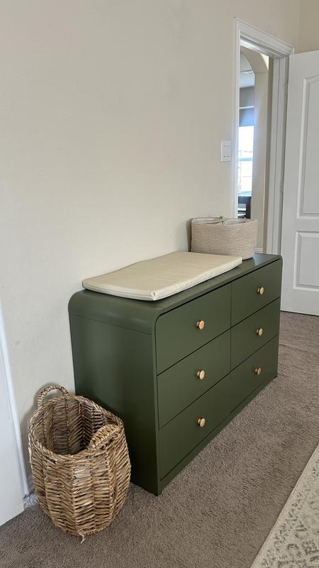 Storkcraft Storkcraft Santos White Pine 6-Drawer Standard Dresser 03766-151  at Lowes.com