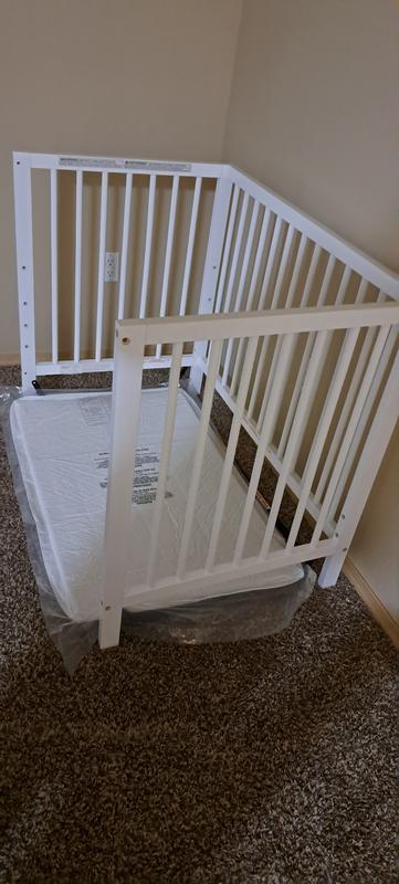 Graco® Teddi™ 4-in-1 Convertible Mini Crib