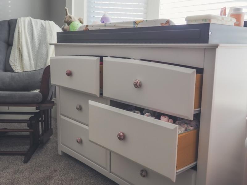 Storkcraft kenton deals 6 drawer dresser