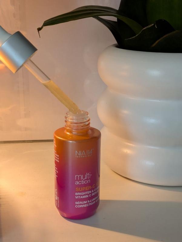 Customer carousel item 4.