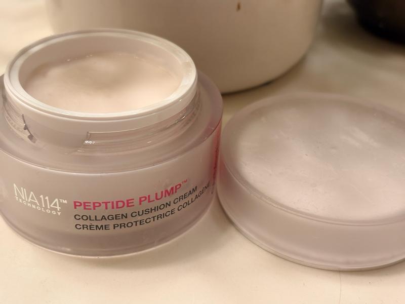 Customer carousel item 9.