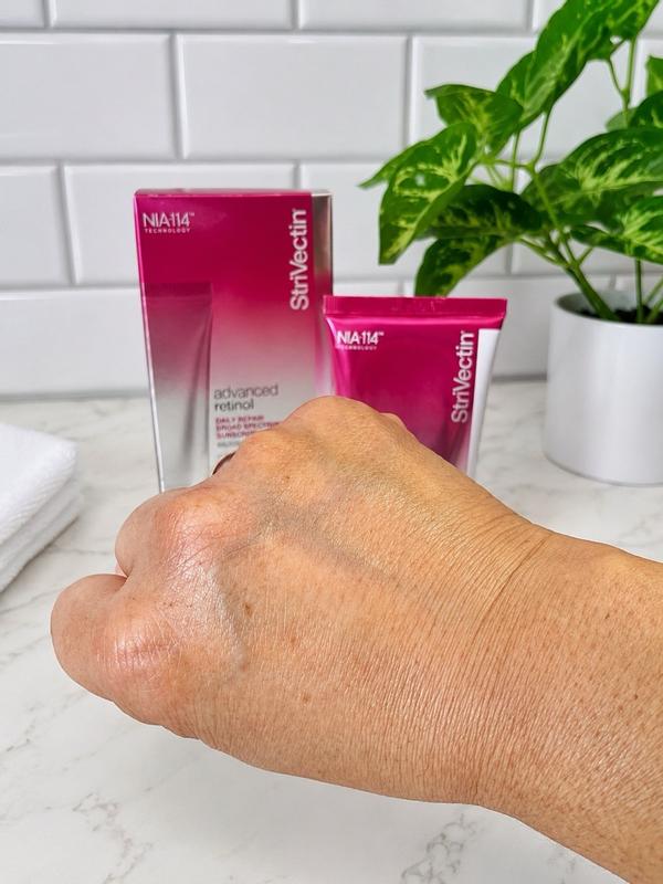 Customer photo for "Great moisturizer and sunscreen in one!"
