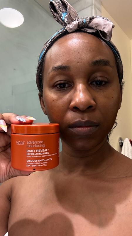 Customer photo for "It applies easily, absorbs quickly without feeling greasy"