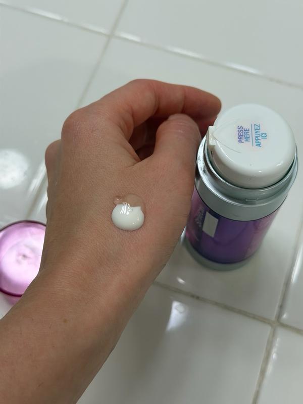 Customer photo for "Lightweight, non-sticky serum that leaves my skin soft, smooth, and deeply hydrated."
