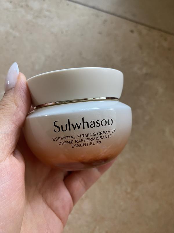 Customer carousel item 10.