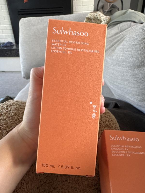 Customer carousel item 1.