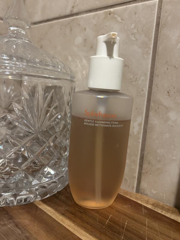 Customer carousel item 12.