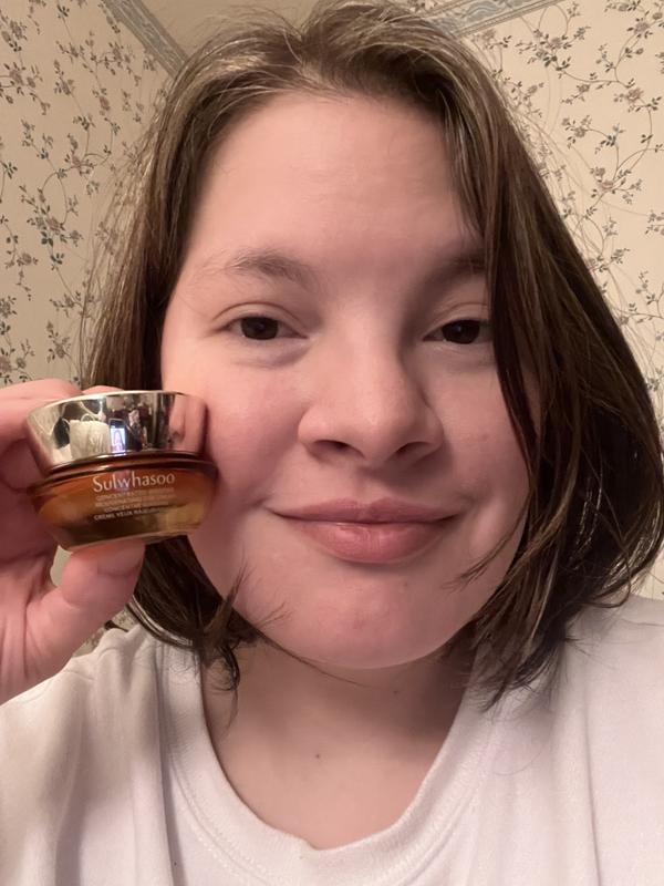 Customer carousel item 9.