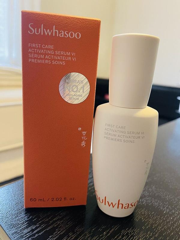 Customer photo for "Luxurious and effective anti aging face serum!"