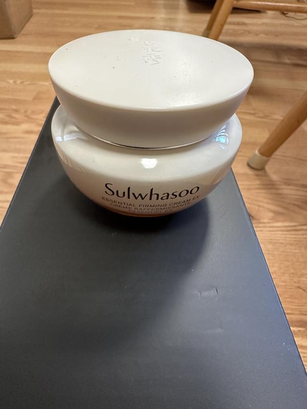 Customer carousel item 9.