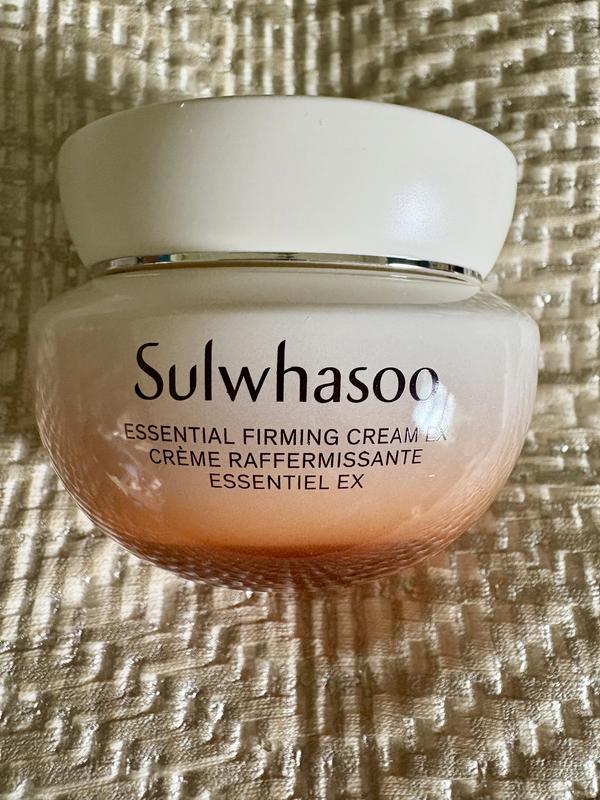 Customer carousel item 12.