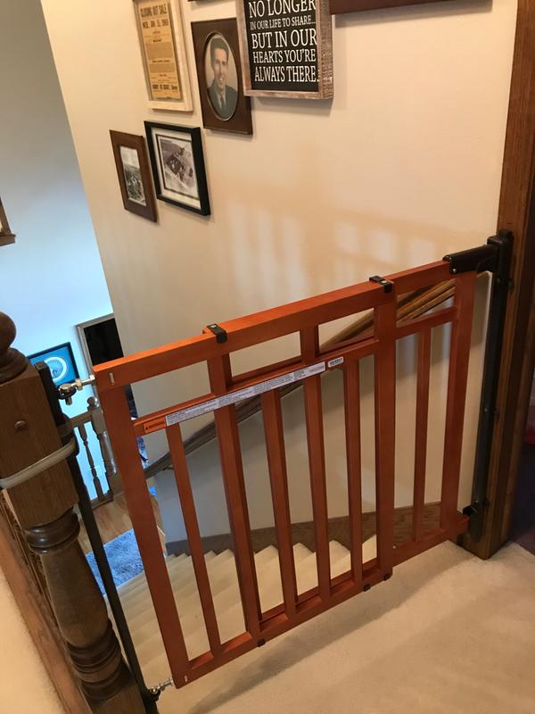 summer infant banister and stair wood gate