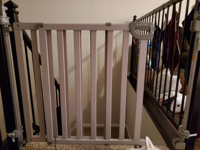 summer infant banister and stair gate