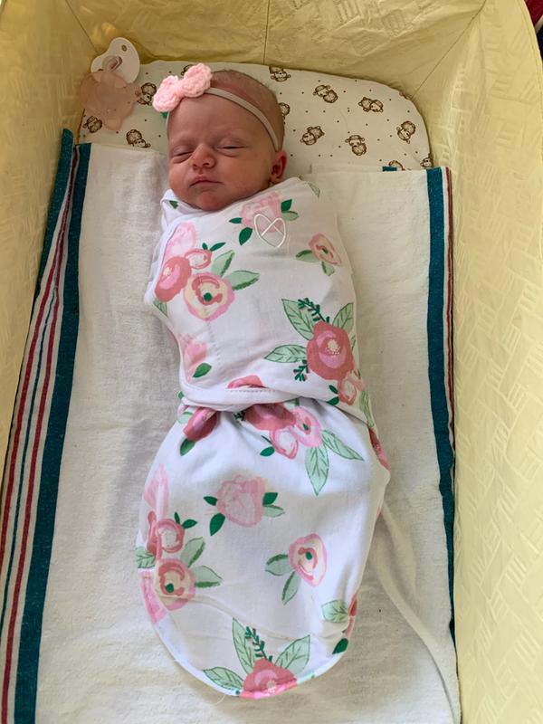 swaddleme arms out