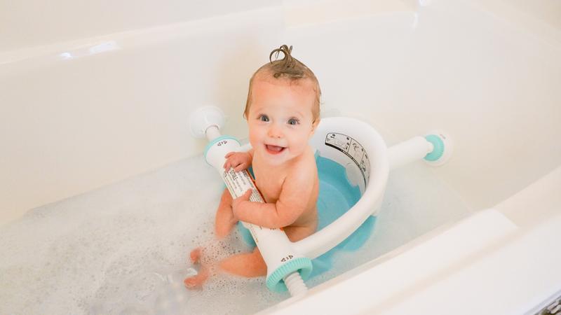 7 month old bath seat