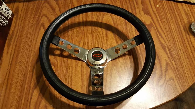 Grant Classic Foam Steering Wheels 838 Reviews | Summit Racing