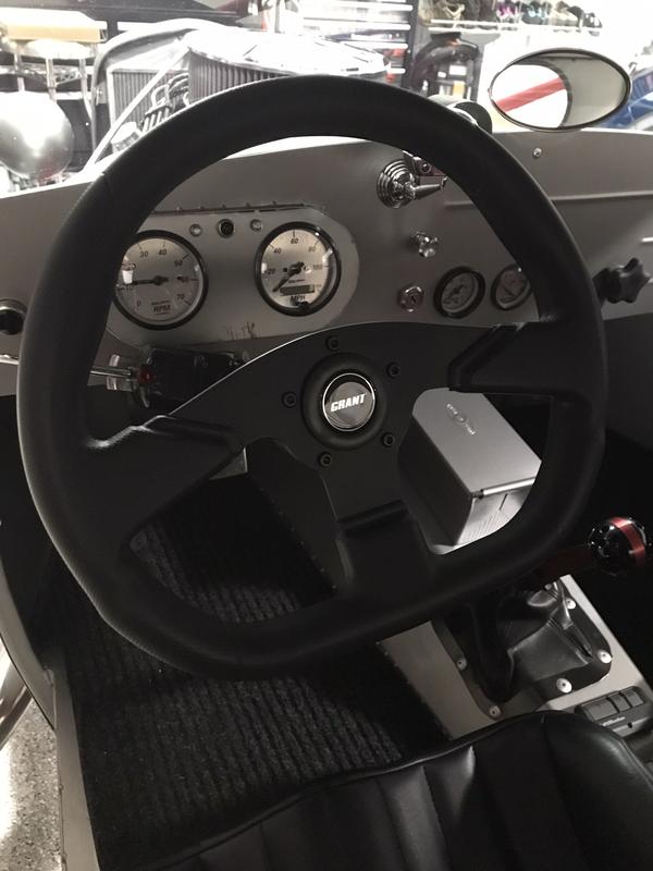 Grant Racing Performance Series Aluminum Steering Wheels 689