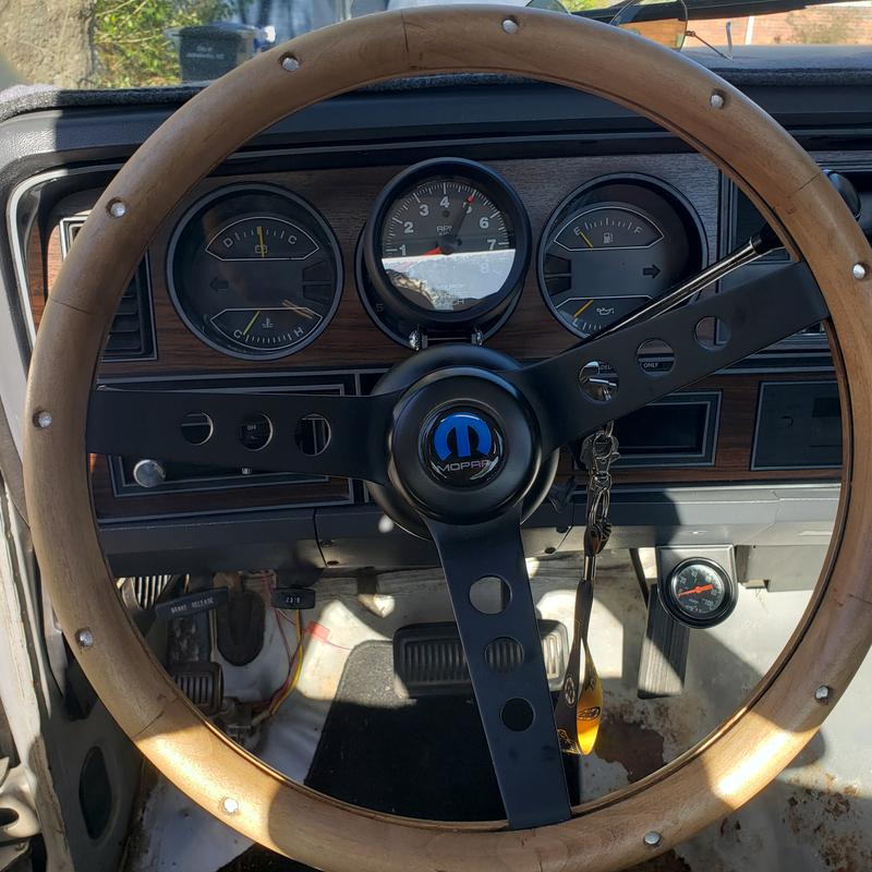 Grant Classic Wood Steering Wheels 313 Reviews | Summit Racing