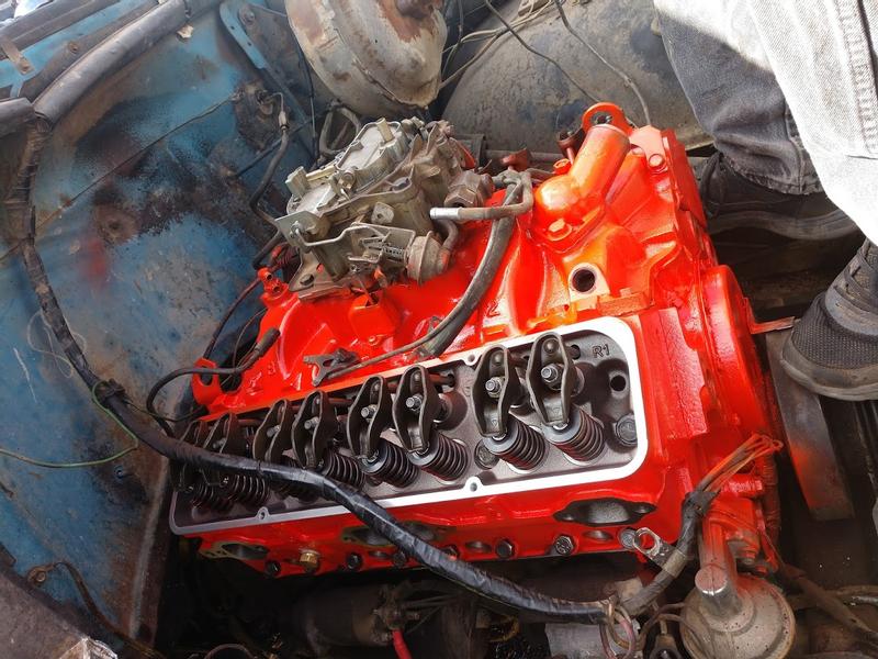 Summit Racing™ Cast Iron Cylinder Heads Assembled Intake Runner