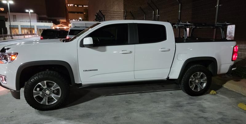 Chevy colorado store fender flares