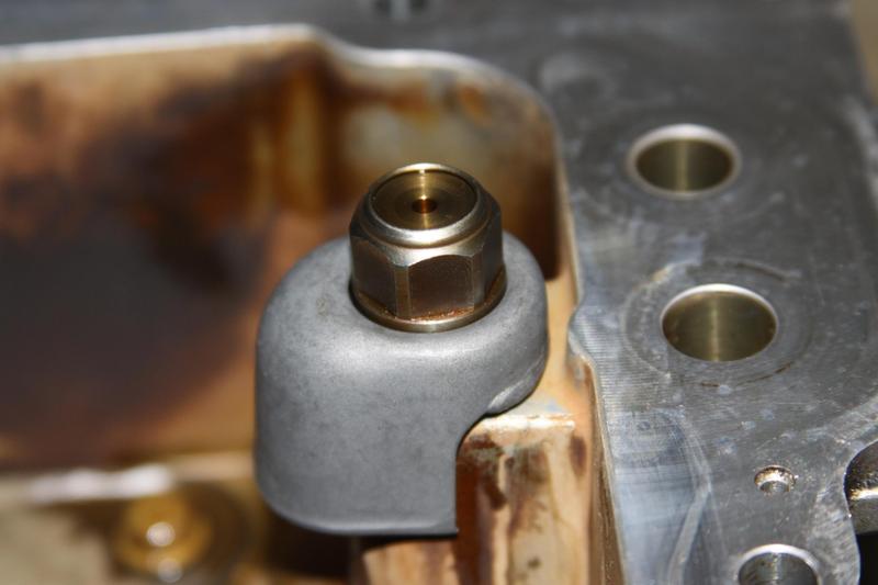 GM 12639759 OIL PRESSURE RELIEF VALVE DEFLECTOR Vintage and Classic Car