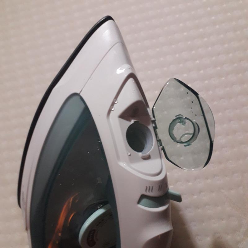 Reservoir opening is wide enough!