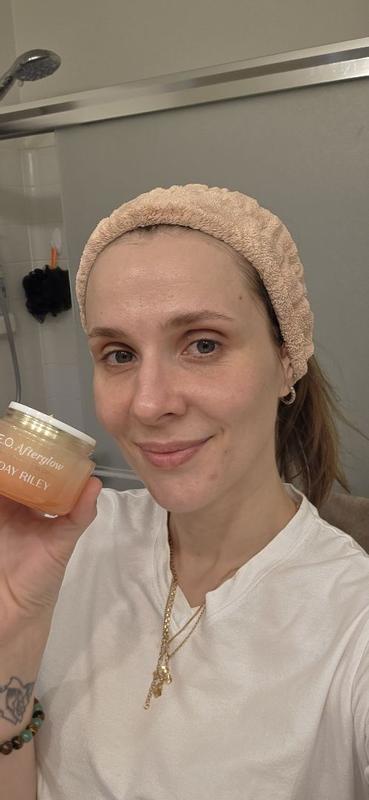 Review Thumbnail Image 0 383902224