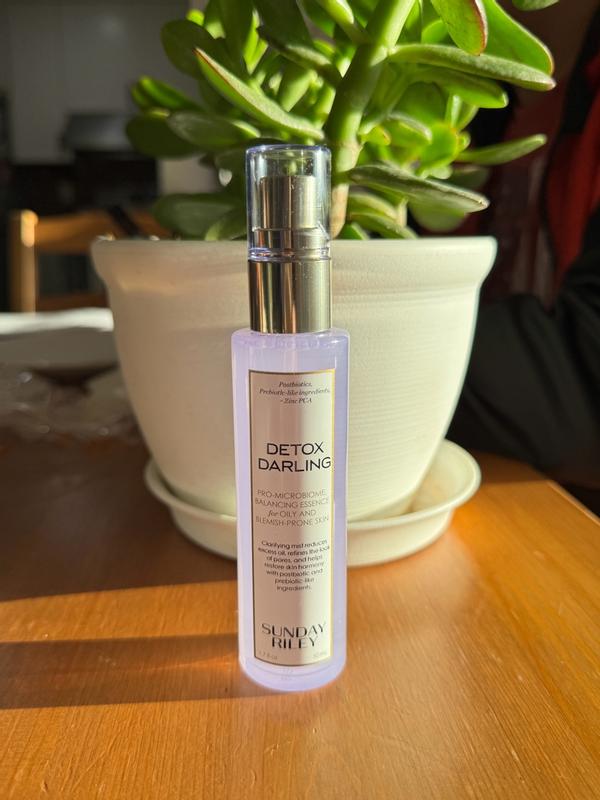 Review Thumbnail Image 0 378030570