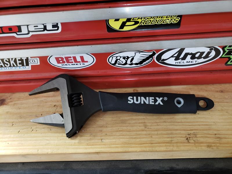 12 Widemouth Series Adjustable Wrench - SUNEX Tools