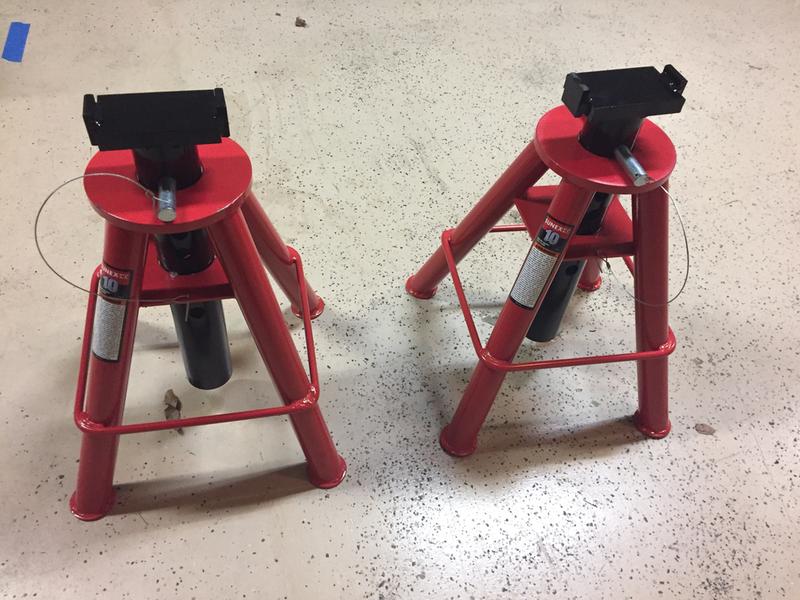 10 Ton Medium Height Pin Type Jack Stands (Pair) - SUNEX Tools